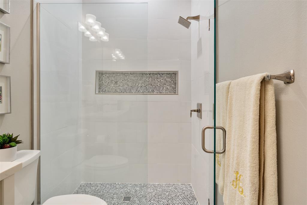 Pinnacle Club - Residential