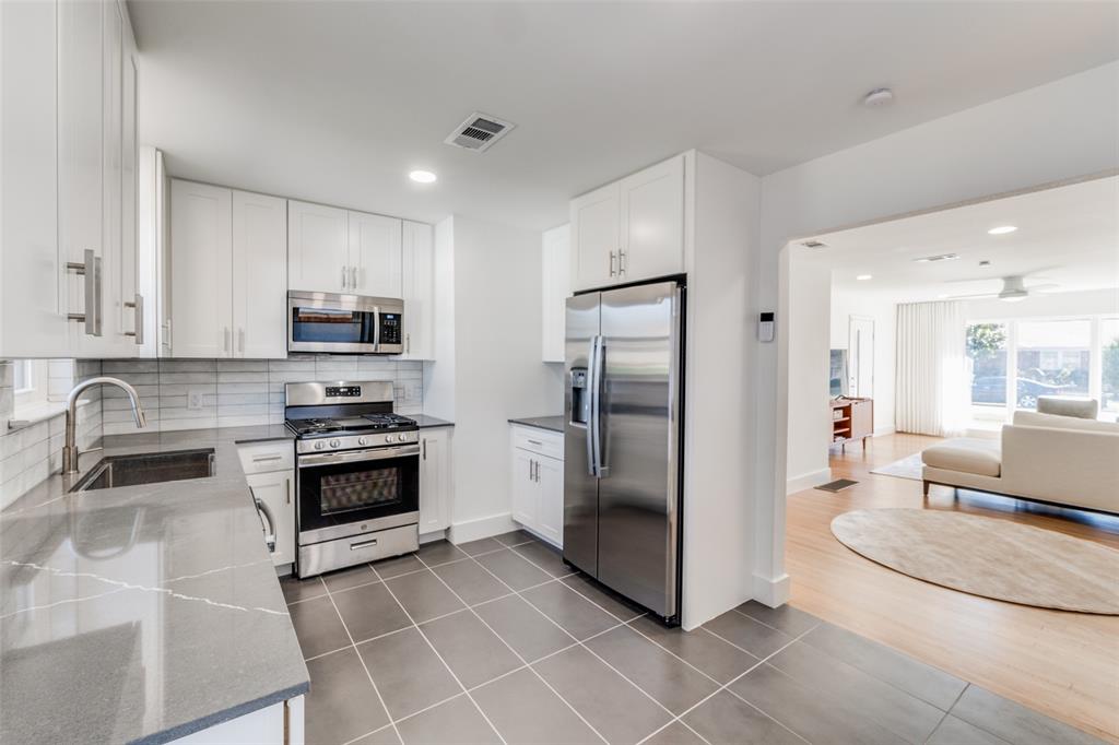 Casa View Heights 11 - Residential