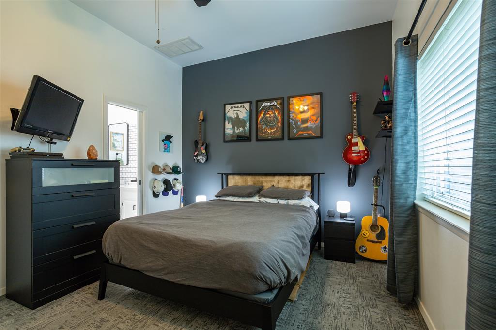 Holland Park Condo - Residential