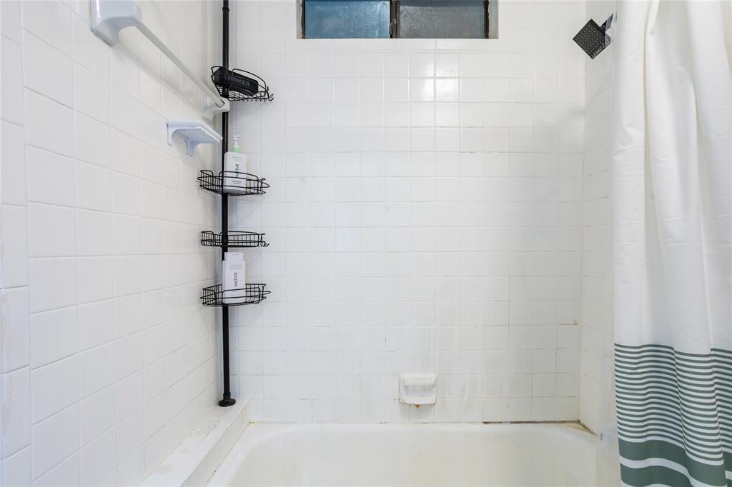 Holland Park Condo - Residential