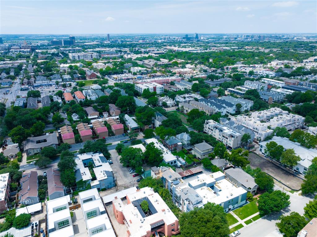 Holland Park Condo - Residential