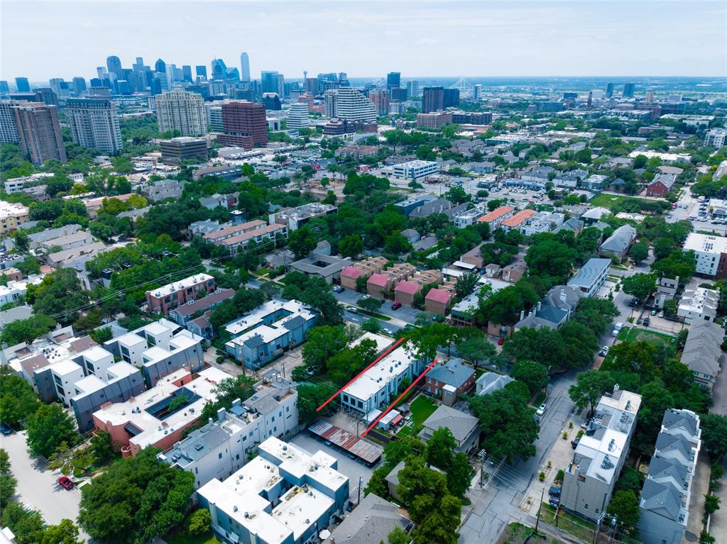 Holland Park Condo - Residential