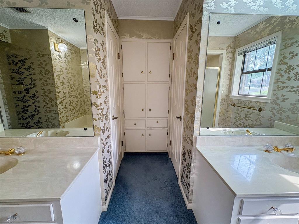 Oak Terrace - Residential