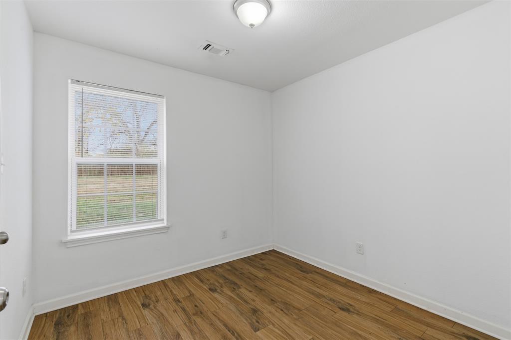 Stewarts 1st Add - Residential Lease