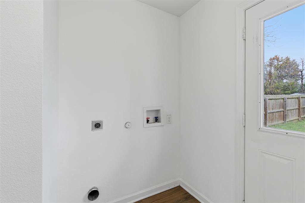 Stewarts 1st Add - Residential Lease