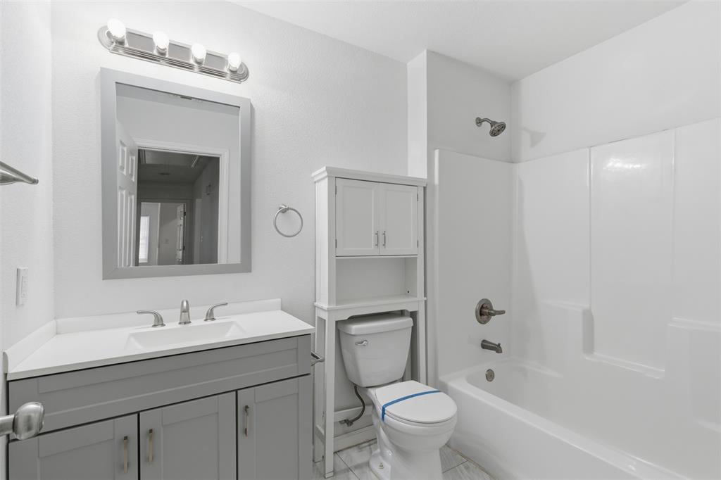 Stewarts 1st Add - Residential Lease