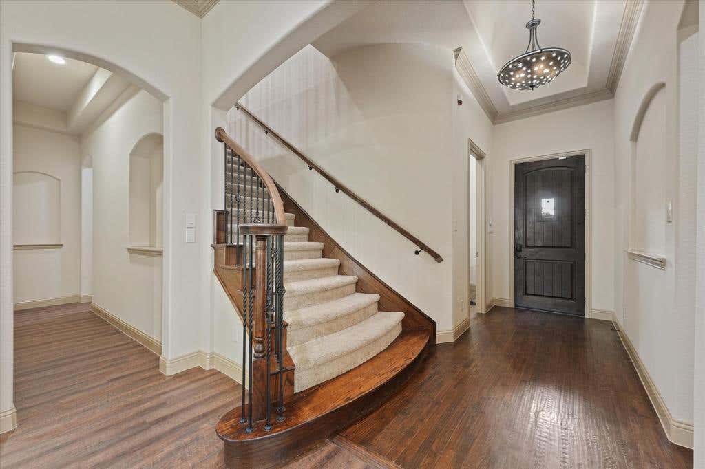 Photo of 7910 Edgeglen Trail, Sachse, TX 75048 (MLS # 21337712)