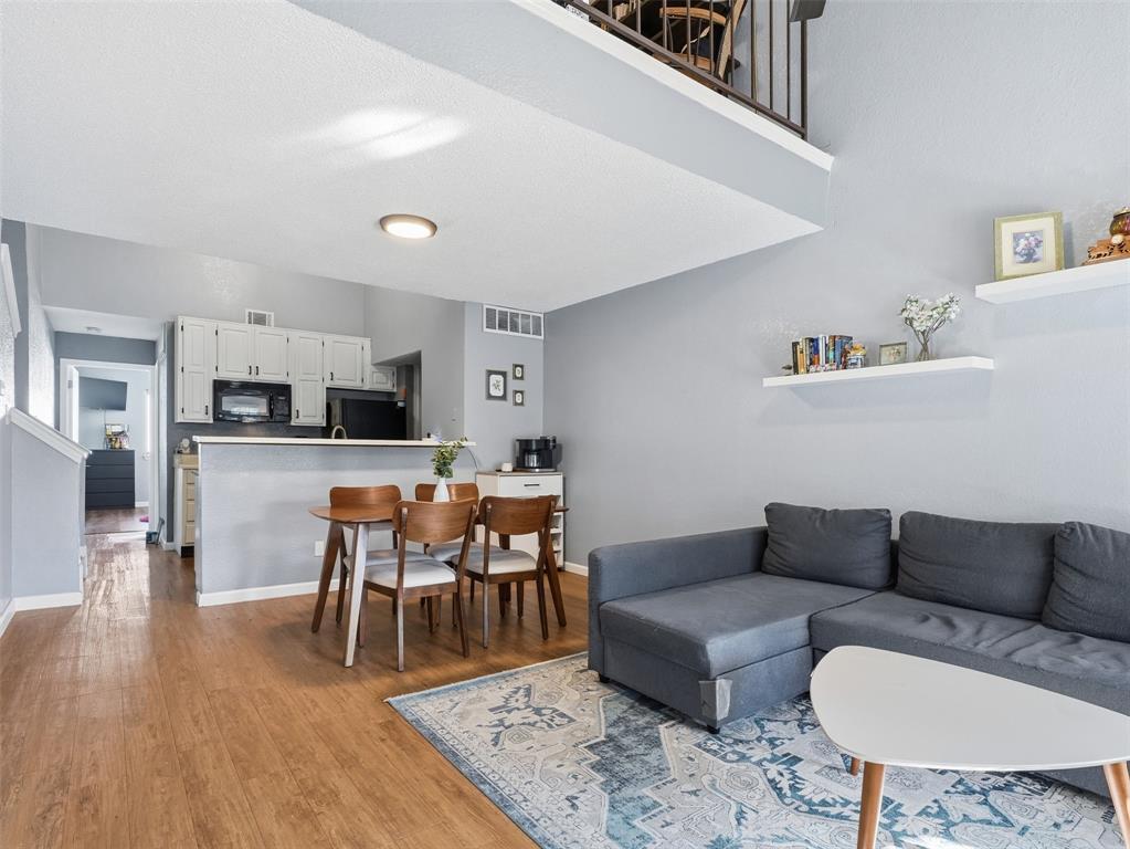 13217 Emily Road 3206