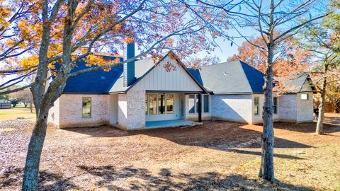 A home in Collinsville