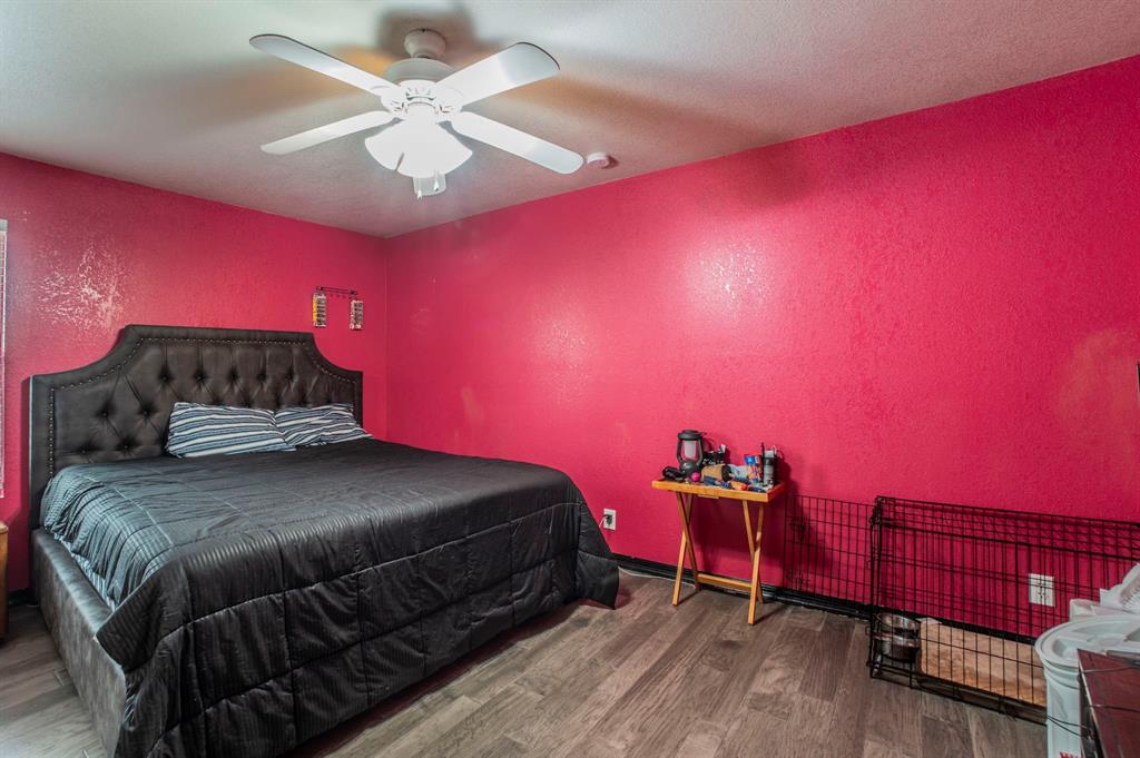 Joe A 02 Irvin - Residential