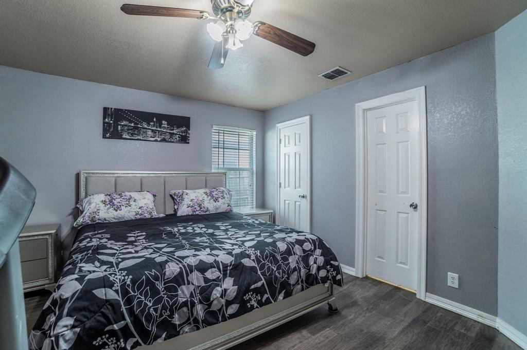 Joe A 02 Irvin - Residential