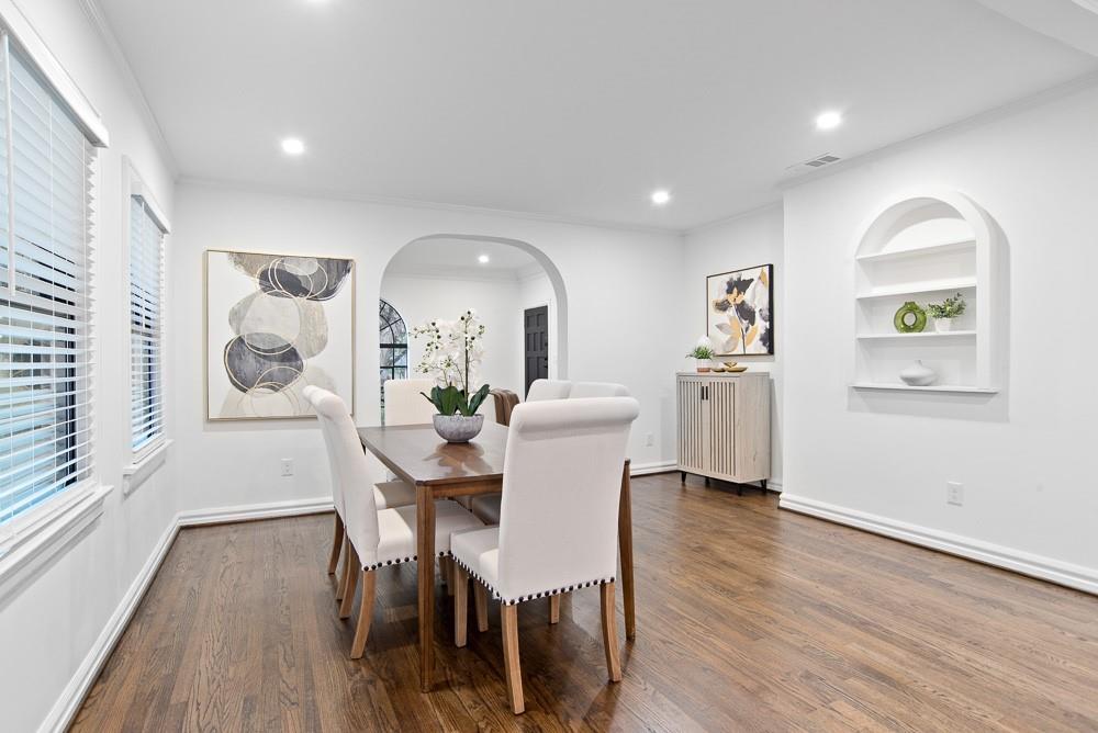 CEDAR CREST - Residential