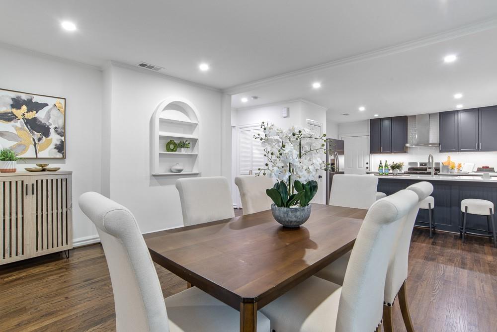 CEDAR CREST - Residential