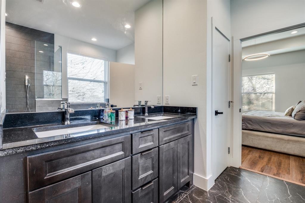 Town Cedar Hill Original - Residential Lease