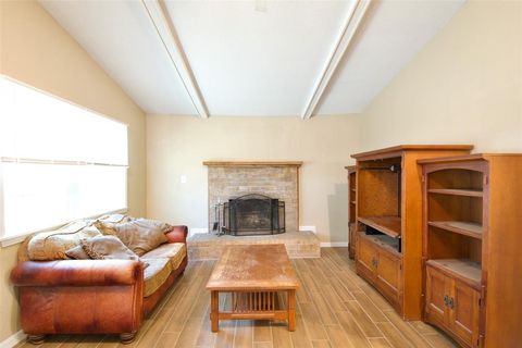 Tiny photo for 717 N 4th Avenue, Teague, TX 75860 (MLS # 21194501)