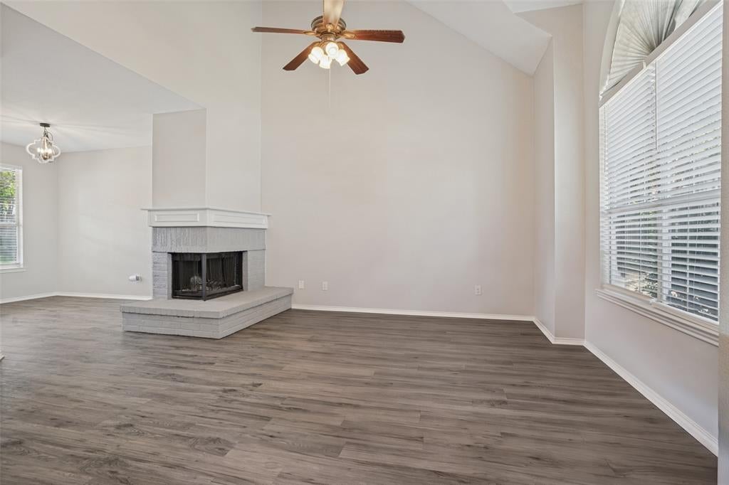 4309 Sarasota Lane