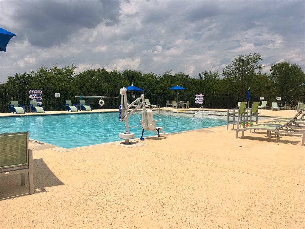 Flower Mound, Texas 76262, United States, 4 Bedrooms Bedrooms, ,3 BathroomsBathrooms,Residential,Active,173804