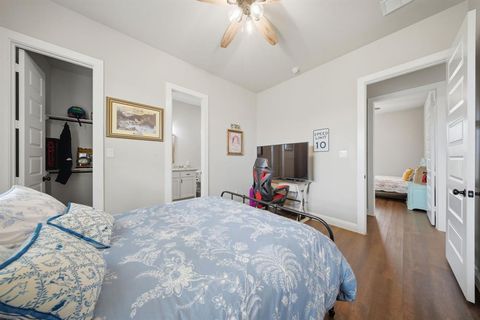 Tiny photo for 3050 County Road 178, Gainesville, TX 76240 (MLS # 21210219)