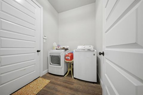 Tiny photo for 3050 County Road 178, Gainesville, TX 76240 (MLS # 21210219)