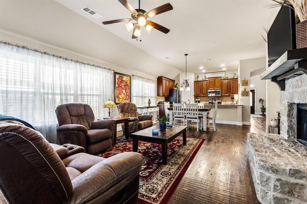 Austin Landing - Residential