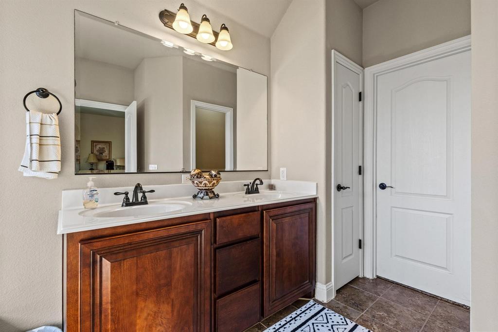 Austin Landing - Residential