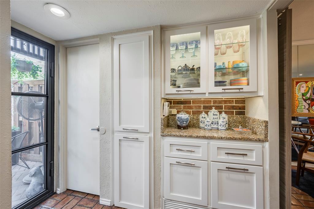 Concord House Condo - Residential