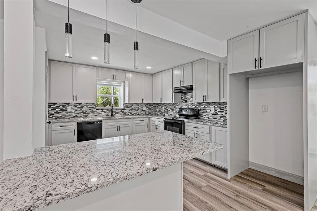 Runaway Bay - Residential