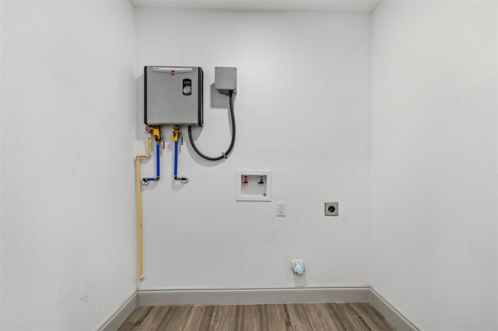 Runaway Bay - Residential