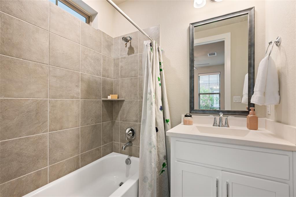 2751 Flowering Peach Lane