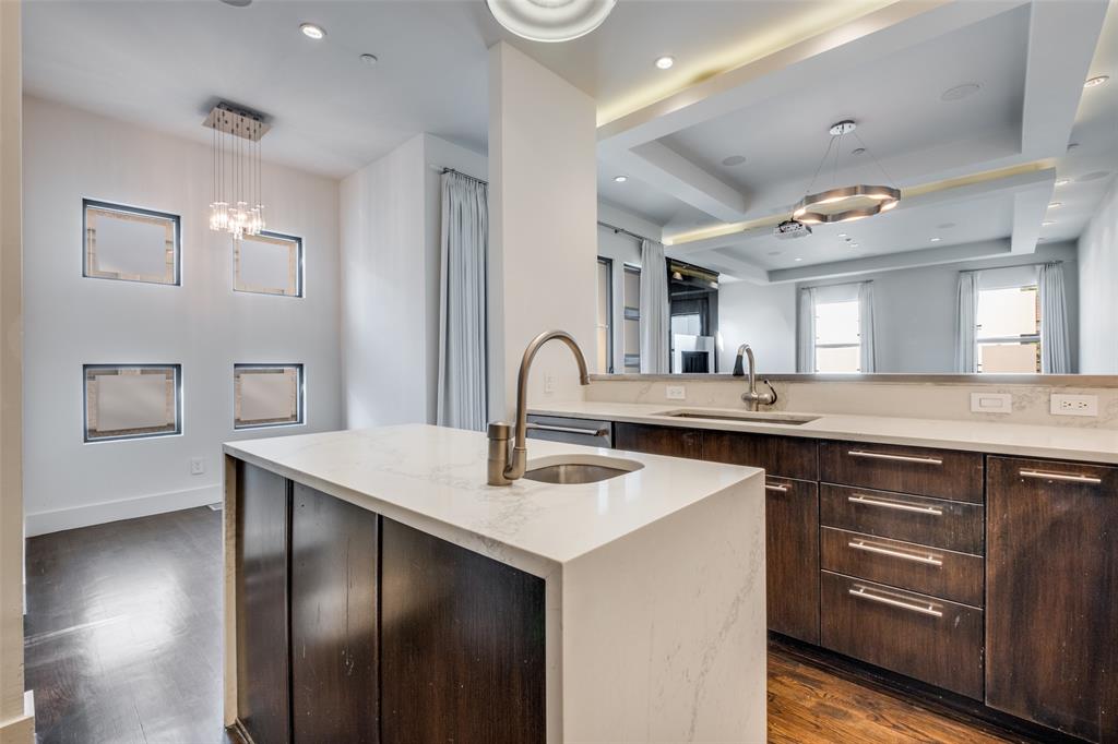 Metro Holland - Residential Lease