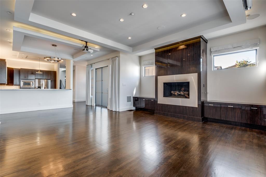 Metro Holland - Residential Lease