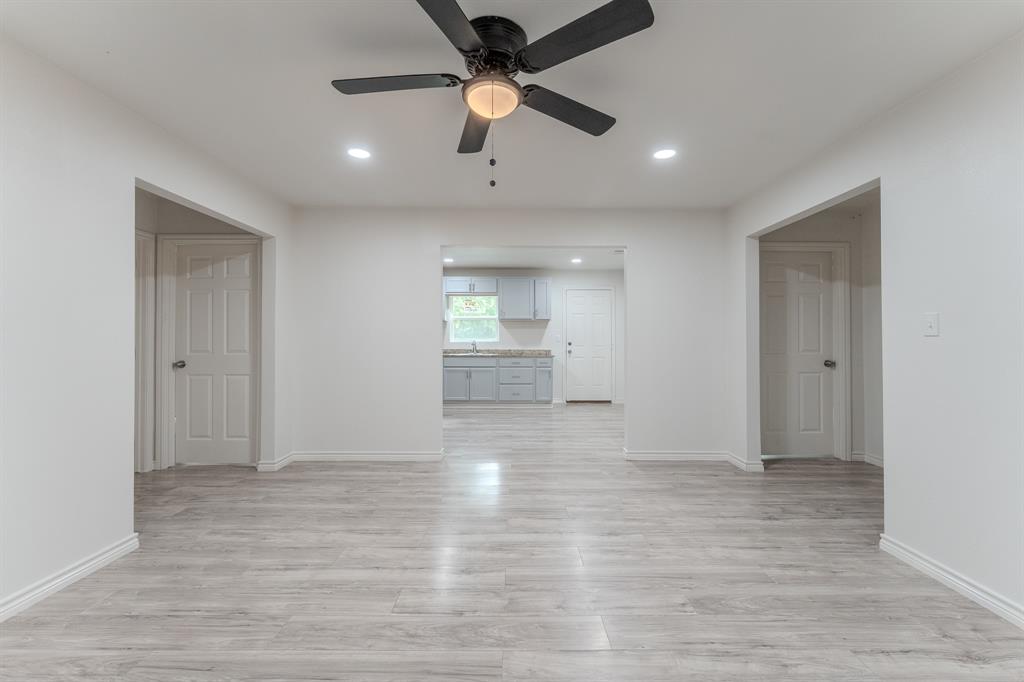2710 Pleasant Drive