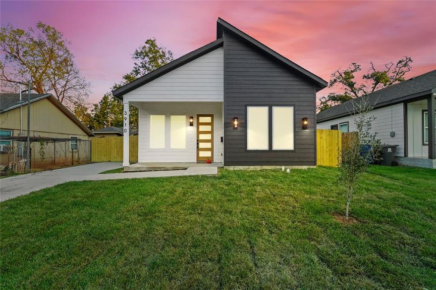 Discover charming modern living in this stunning new construction home located at 3818 Le Forge, Dallas, TX. Nestled in a friendly neighborhood, this property is just minutes away from Downtown Dallas, offering a great location for both leisure and work. Step into a beautifully designed open-concept layout featuring 3 bedrooms and 2 full baths, all within a comfortable 1,450 square feet of living space & situated on a wonderful oversized lot! The home boasts sleek quartz countertops and SS appliances, creating a kitchen that is as functional as it is stylish. Out back, you'll love the covered patio and large private backyard with plenty of room for pets and activities. This property presents a fantastic opportunity. Whether you're considering it as a family residence or a rental property, it's a versatile investment. Schedule a tour today!...