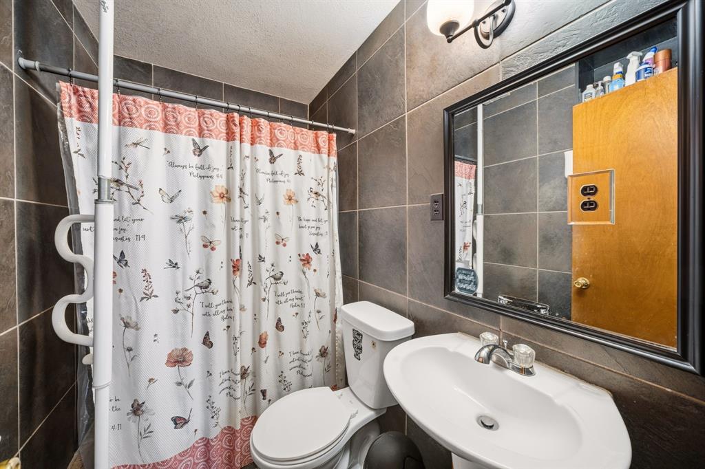 EDGEWOOD ENNIS - Residential
