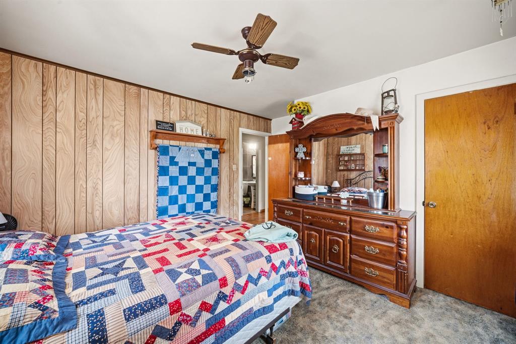 EDGEWOOD ENNIS - Residential