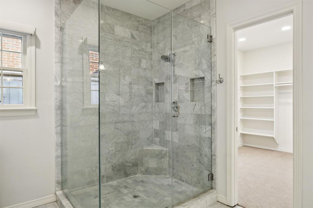 PRESTON PLACE 1 - Residential