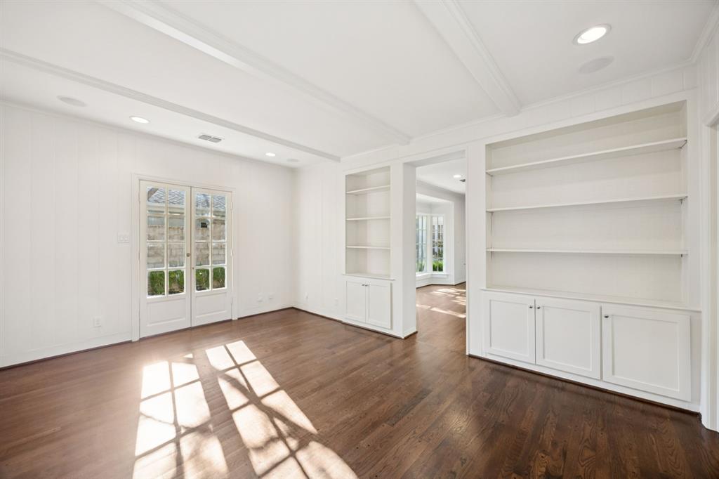 PRESTON PLACE 1 - Residential