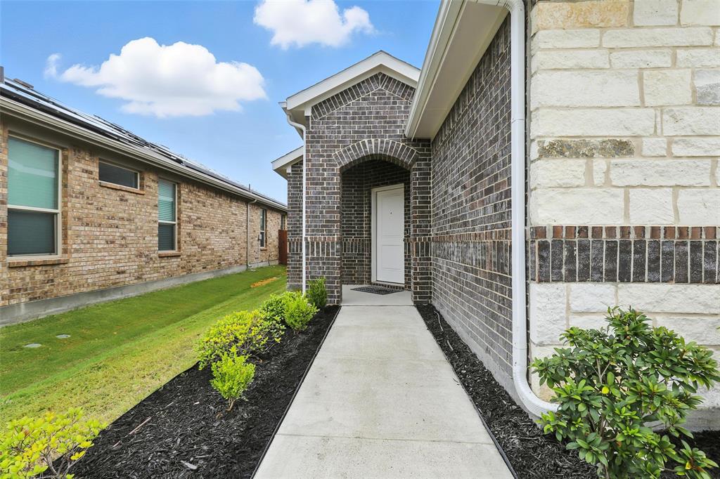 5404 Gold Pond Drive