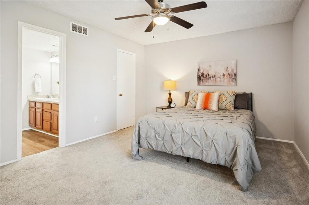 Creekbend Twnhms - Residential