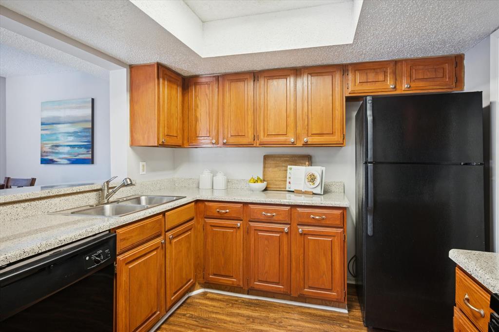 Creekbend Twnhms - Residential