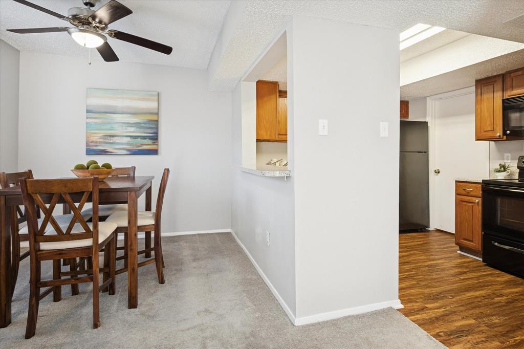 Creekbend Twnhms - Residential