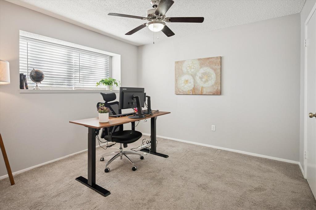 Creekbend Twnhms - Residential