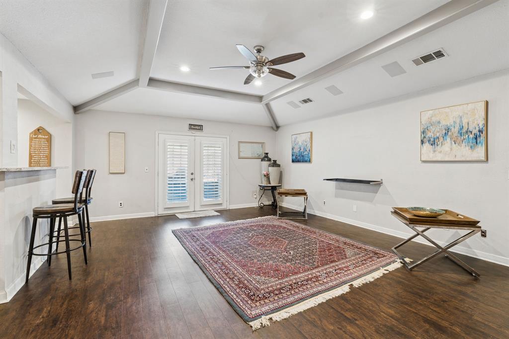 2416 Peachtree Lane
