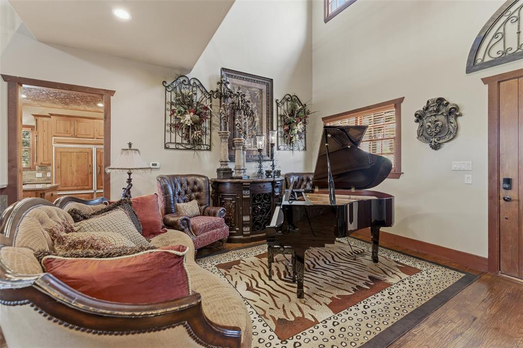 Sportsmans World 04 - Residential