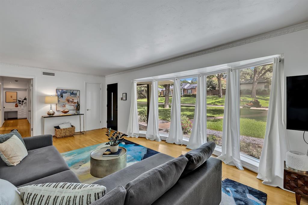 9907 Woodgrove Drive