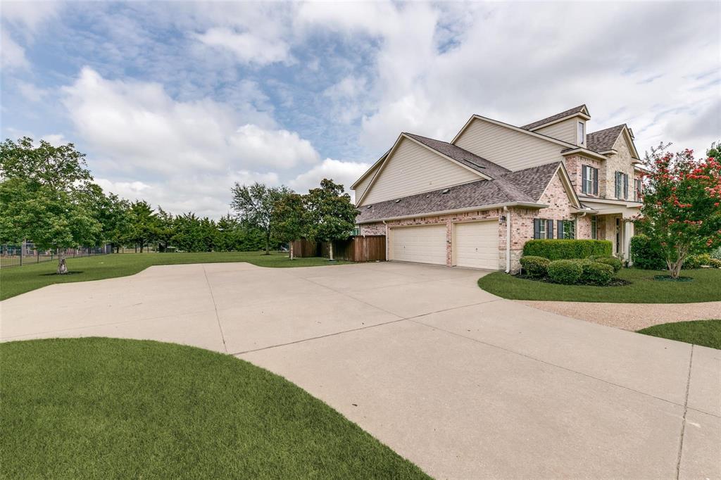 5901 Cox Farm