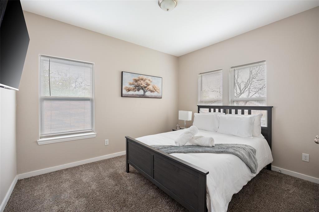 Ervay Place - Residential