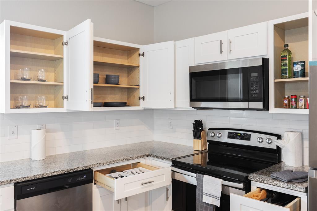 Ervay Place - Residential