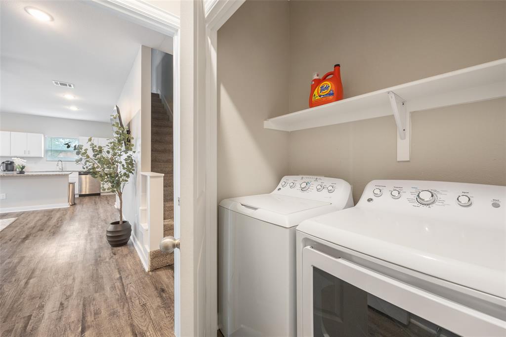 Ervay Place - Residential