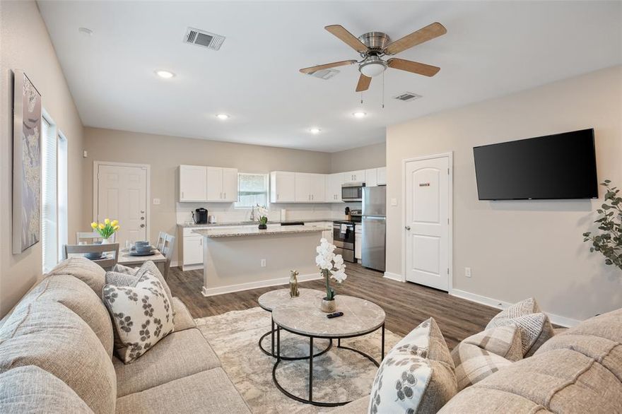 Beautiful income-producing half-duplex offering 3 bedrooms, 2.5 baths, and a bright, open floor plan with ample windows and natural light. Enjoy generous closet space, great storage, and all bedrooms conveniently located upstairs. The private backyard is perfect for outdoor seating and entertaining. The adjoining half-duplex is also available (5006 Colonial) — a rare opportunity for investors looking to expand their portfolio, owner-occupants, or multi family home ownership!